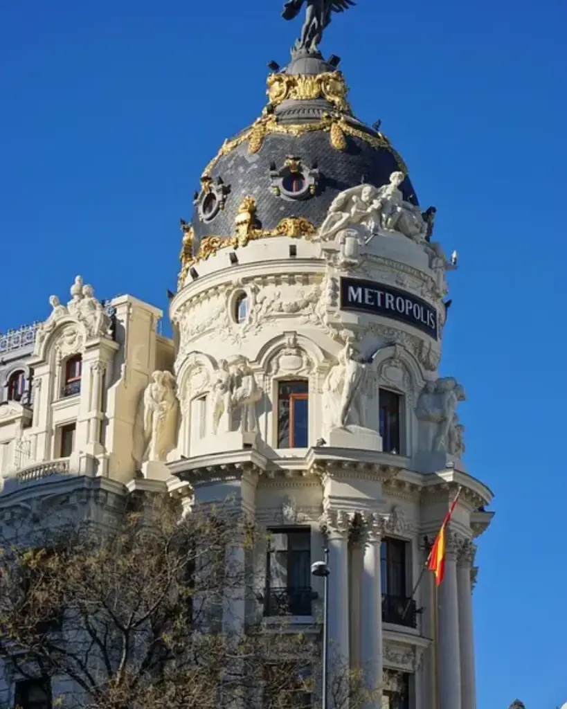 ESPAÑA Y PARIS (8).webp